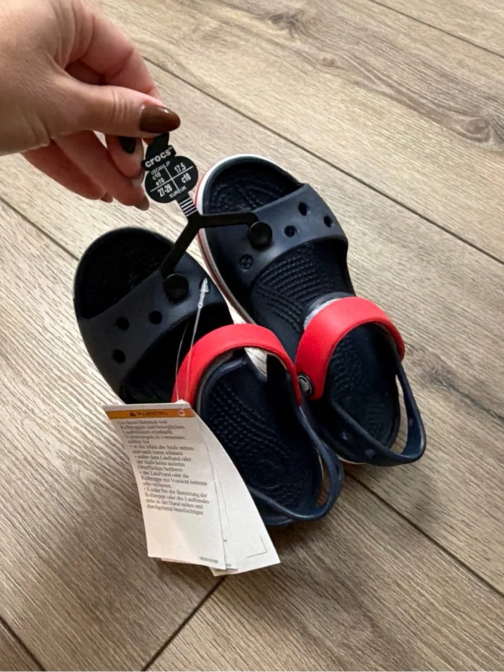 CROCS lightweight croslite